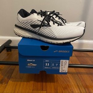 Brooks Ghost 12 - IN BOX - WORN LESS THAN 5x